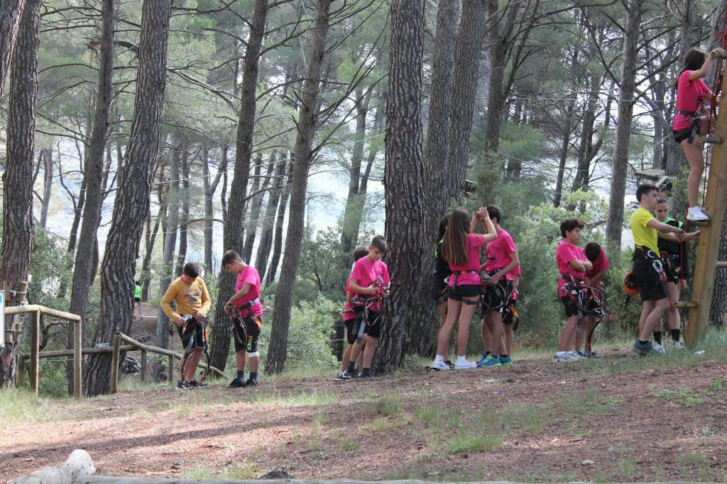 Excursión balonmano castellon al Parque Saltapins